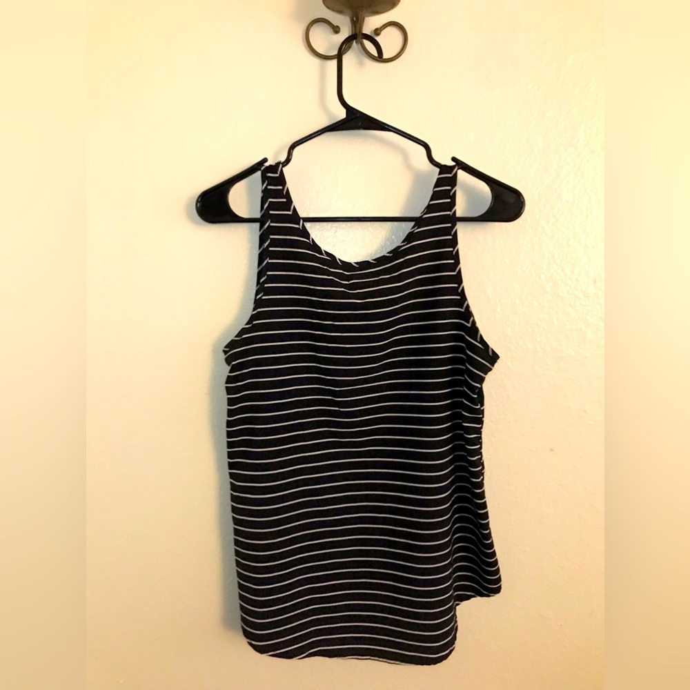 Womens Black / White Striped Tank-Top - SIZE SMALL